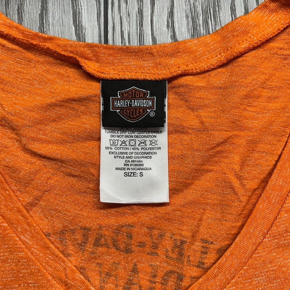 Harley Davidson Indianapolis V-Neck Graphic T-Shirt Orange Womens Small y2k - Picture 4 of 9